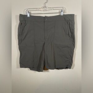 Athleta Trekkie Women’s Bermuda Shorts Size 18